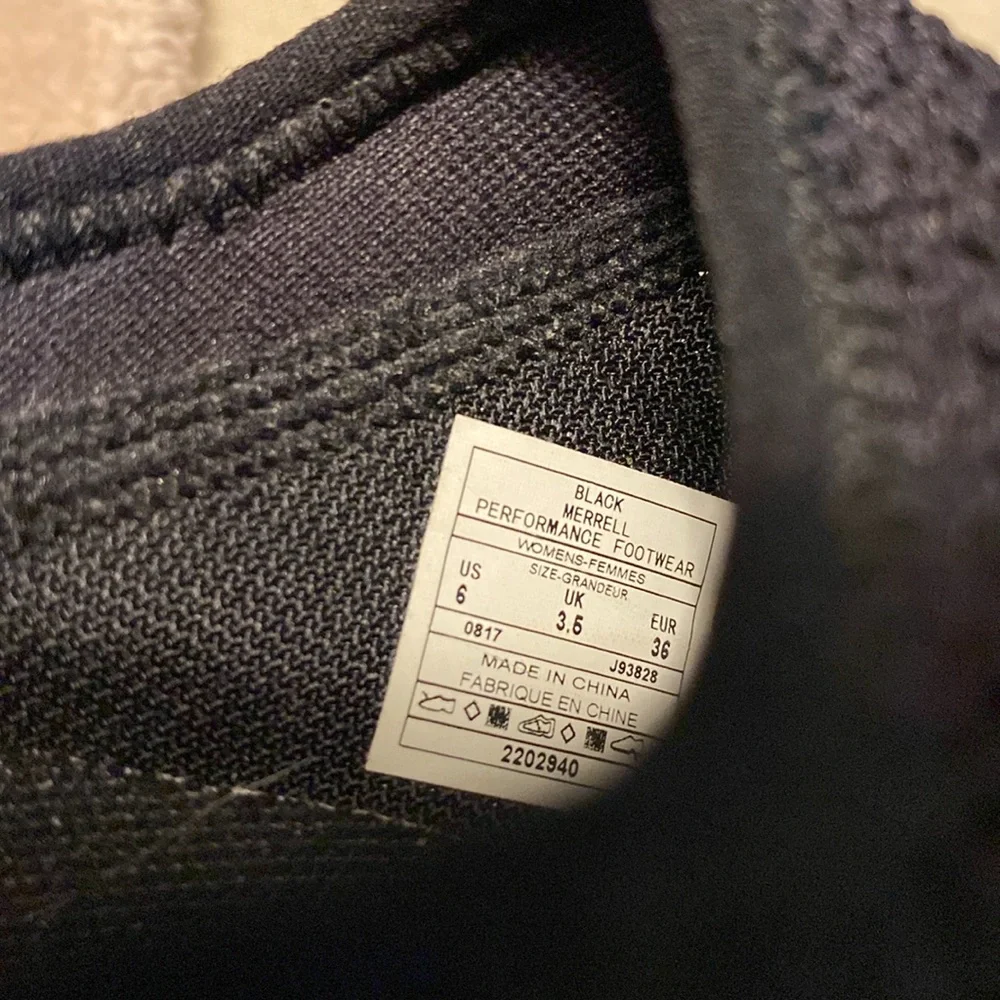 Merrell - Picture 2 of 5